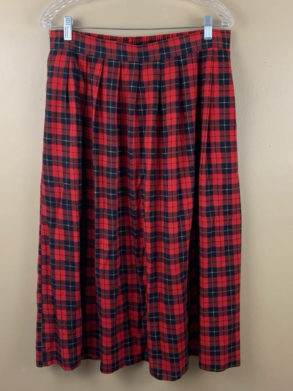 Vintage Briggs Skirt Womens 18W Red Plaid Flannel Tartan Pleated 80s USA 33" W